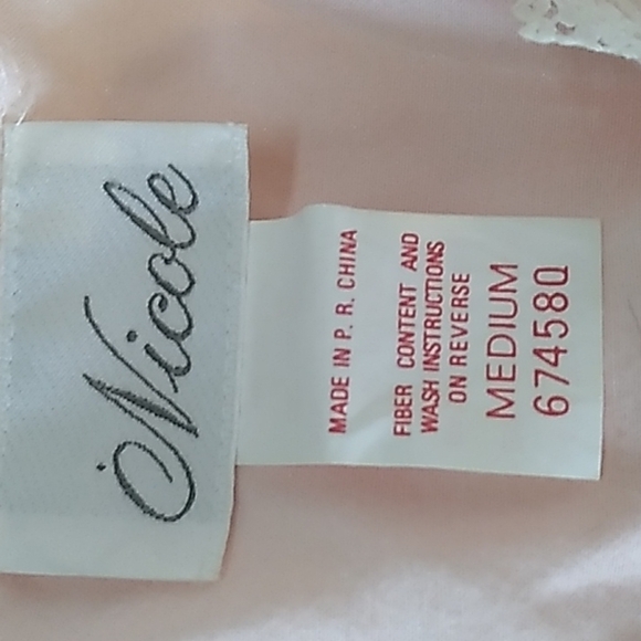 Nicole medium pink grandma 👵 granny chic nightgown - Picture 5 of 6